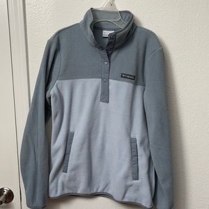 Columbia sweater